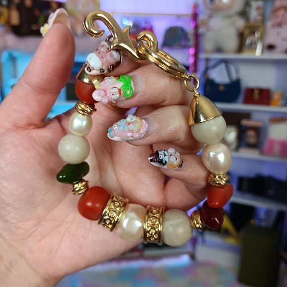 Vintage Givenchy Pearl Natural Gem Stone Large Size Gold plated bracelet Christm - Picture 1 of 8